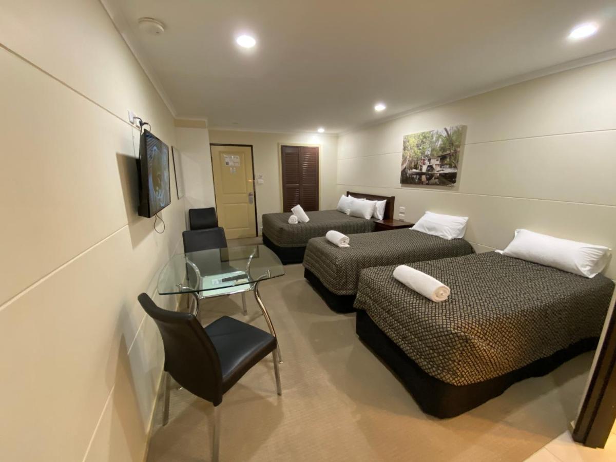 Balranald Club Motel Экстерьер фото