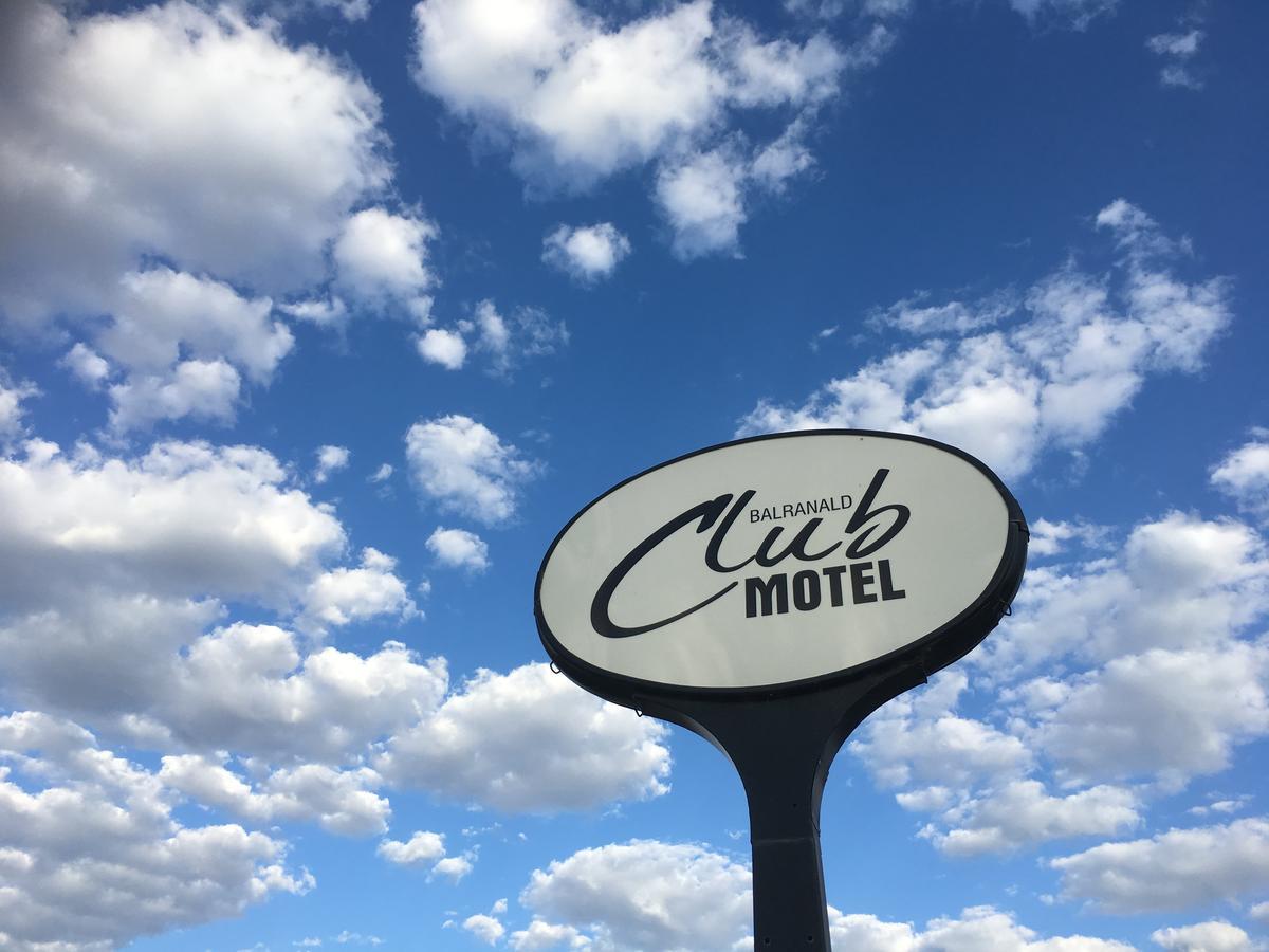 Balranald Club Motel Экстерьер фото